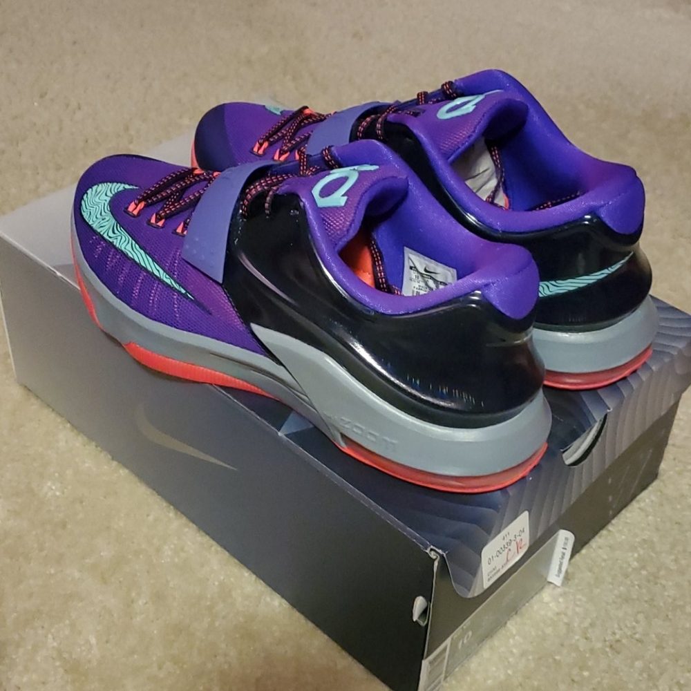 KD VII